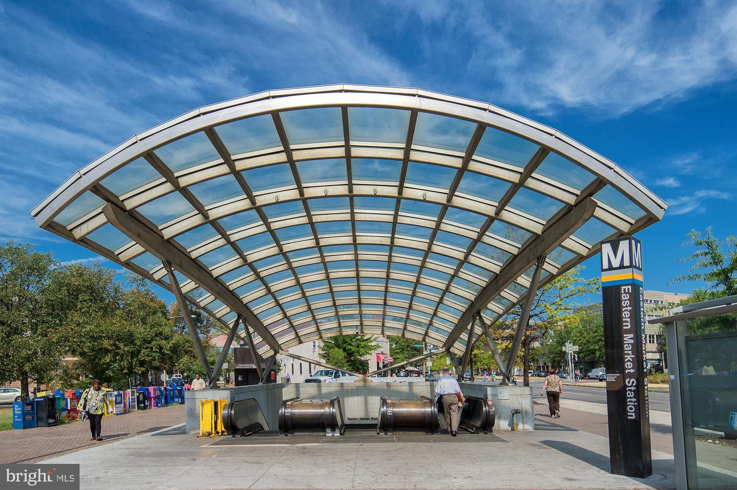 414 3RD ST SE, WASHINGTON, District Of Columbia 20003, 3 Bedrooms Bedrooms, ,3 BathroomsBathrooms,Residential,For sale,414 3RD ST SE,DCDC2247468 MLS # DCDC2247468