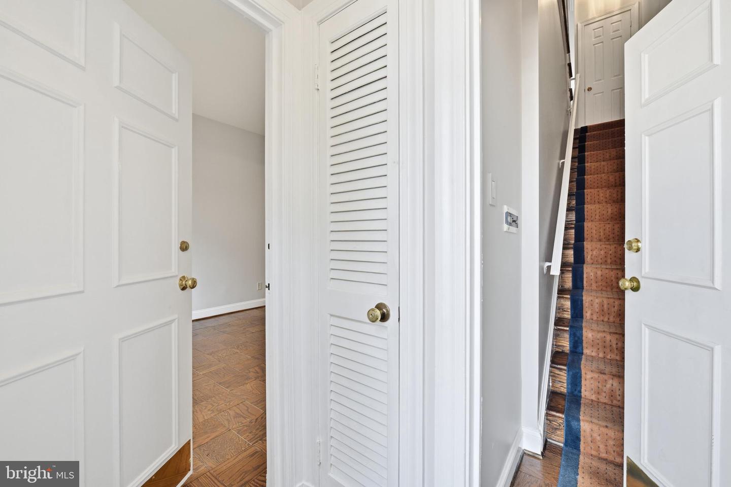 414 3RD ST SE, WASHINGTON, District Of Columbia 20003, 3 Bedrooms Bedrooms, ,3 BathroomsBathrooms,Residential,For sale,414 3RD ST SE,DCDC2247468 MLS # DCDC2247468