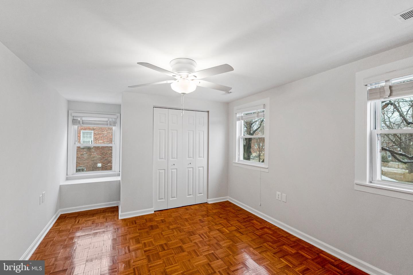 2836 MEADOW LN, FALLS CHURCH, Virginia 22042, 3 Bedrooms Bedrooms, ,3 BathroomsBathrooms,Residential,For sale,2836 MEADOW LN,VAFX2292444 MLS # VAFX2292444