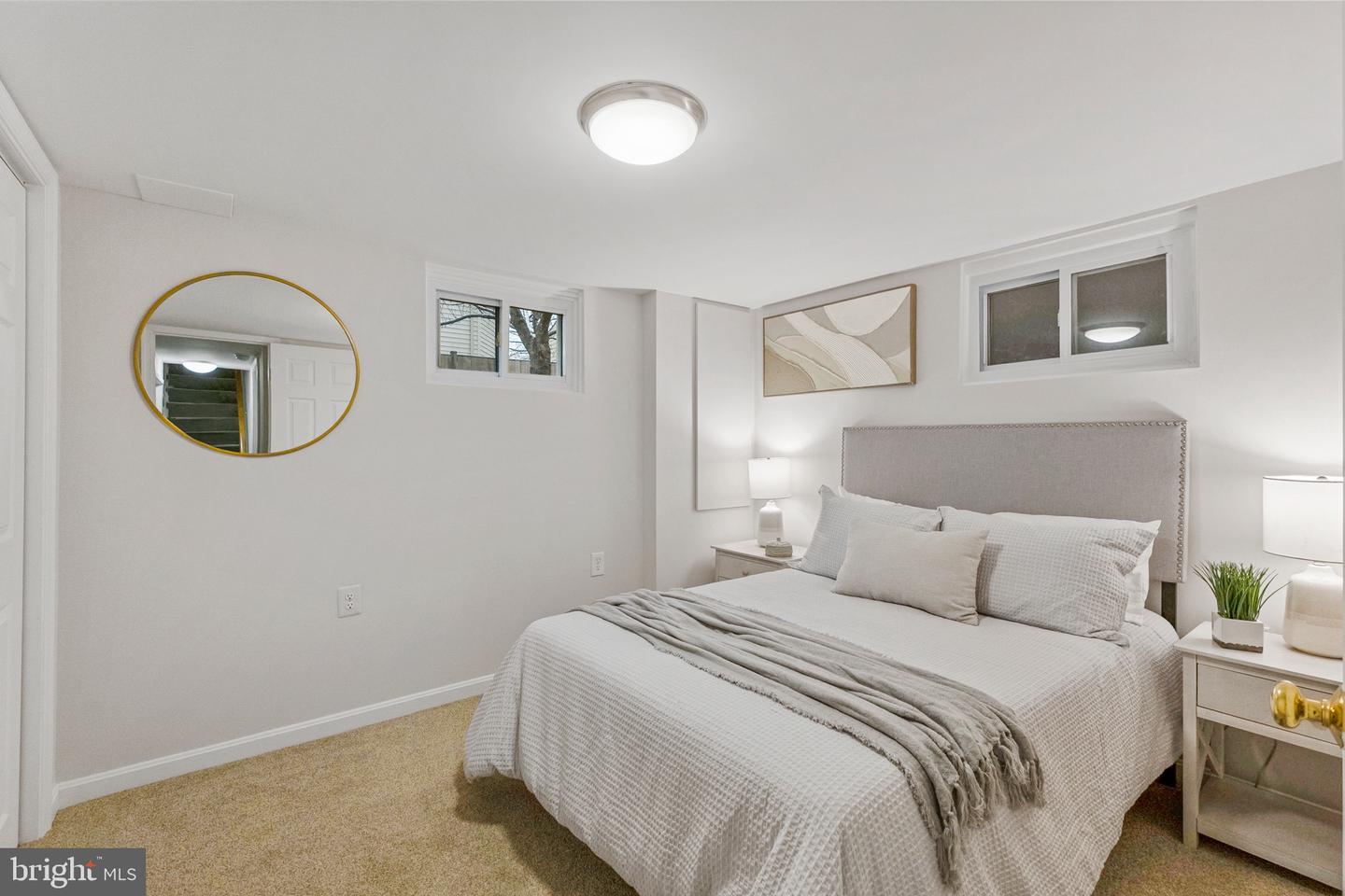 2836 MEADOW LN, FALLS CHURCH, Virginia 22042, 3 Bedrooms Bedrooms, ,3 BathroomsBathrooms,Residential,For sale,2836 MEADOW LN,VAFX2292444 MLS # VAFX2292444