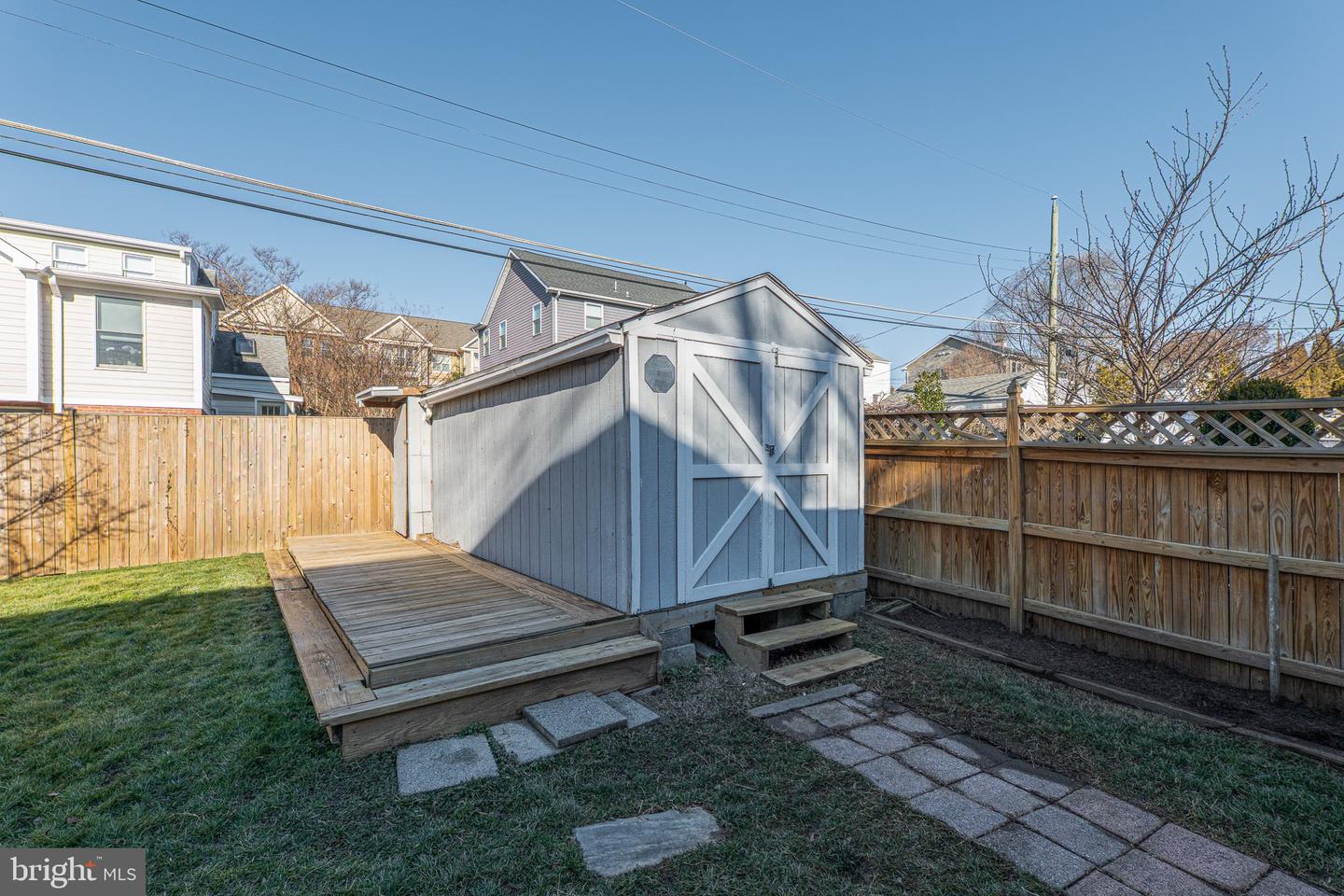 2836 MEADOW LN, FALLS CHURCH, Virginia 22042, 3 Bedrooms Bedrooms, ,3 BathroomsBathrooms,Residential,For sale,2836 MEADOW LN,VAFX2292444 MLS # VAFX2292444