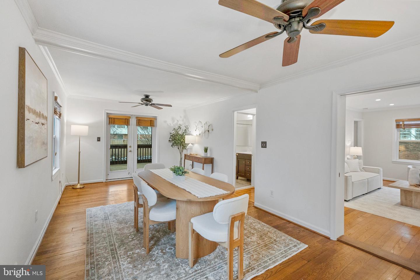 2836 MEADOW LN, FALLS CHURCH, Virginia 22042, 3 Bedrooms Bedrooms, ,3 BathroomsBathrooms,Residential,For sale,2836 MEADOW LN,VAFX2292444 MLS # VAFX2292444