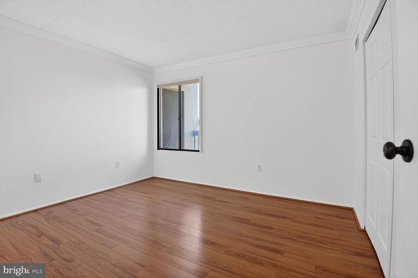 6300 STEVENSON AVE #410, ALEXANDRIA, Virginia 22304, 2 Bedrooms Bedrooms, 4 Rooms Rooms,2 BathroomsBathrooms,Residential,For sale,6300 STEVENSON AVE #410,VAAX2054430 MLS # VAAX2054430