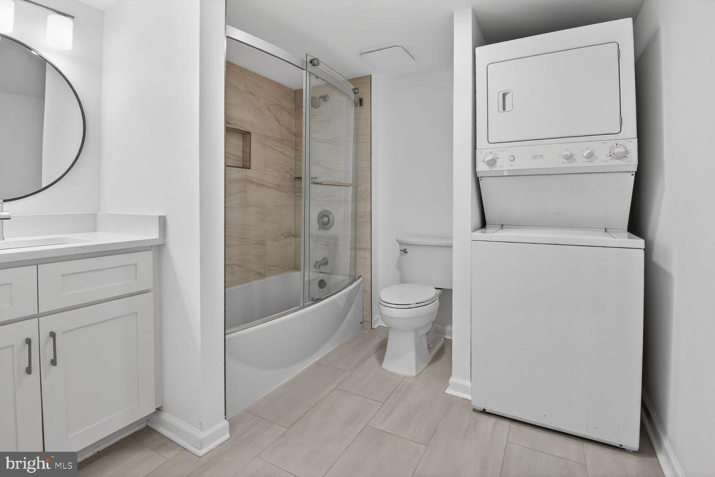 6300 STEVENSON AVE #410, ALEXANDRIA, Virginia 22304, 2 Bedrooms Bedrooms, 4 Rooms Rooms,2 BathroomsBathrooms,Residential,For sale,6300 STEVENSON AVE #410,VAAX2054430 MLS # VAAX2054430