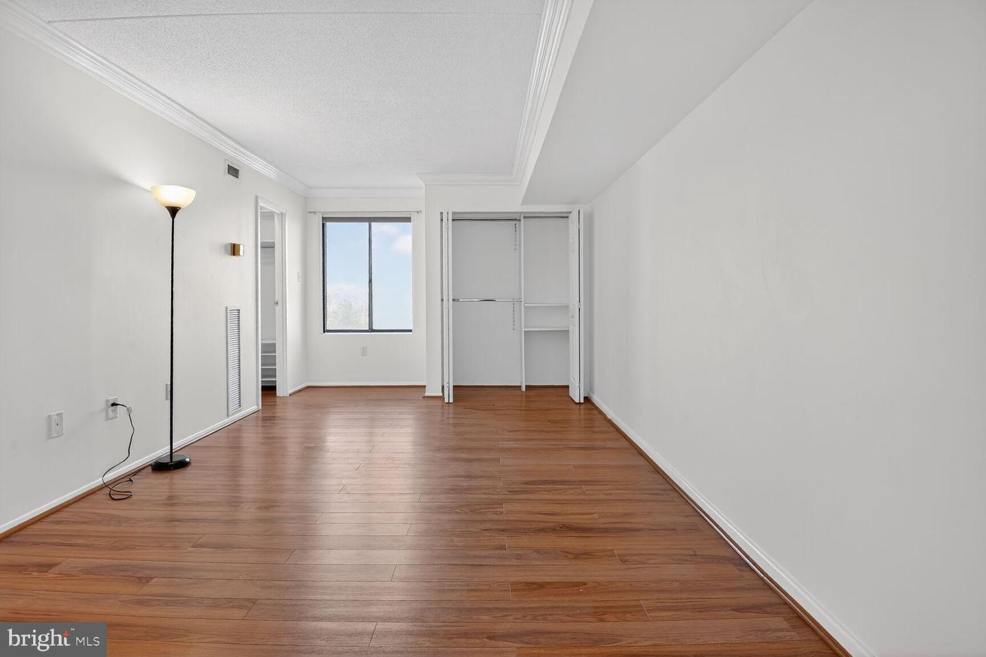 6300 STEVENSON AVE #410, ALEXANDRIA, Virginia 22304, 2 Bedrooms Bedrooms, 4 Rooms Rooms,2 BathroomsBathrooms,Residential,For sale,6300 STEVENSON AVE #410,VAAX2054430 MLS # VAAX2054430