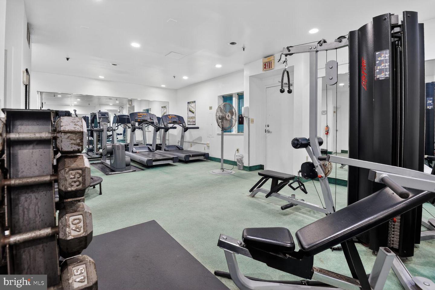 6300 STEVENSON AVE #410, ALEXANDRIA, Virginia 22304, 2 Bedrooms Bedrooms, 4 Rooms Rooms,2 BathroomsBathrooms,Residential,For sale,6300 STEVENSON AVE #410,VAAX2054430 MLS # VAAX2054430