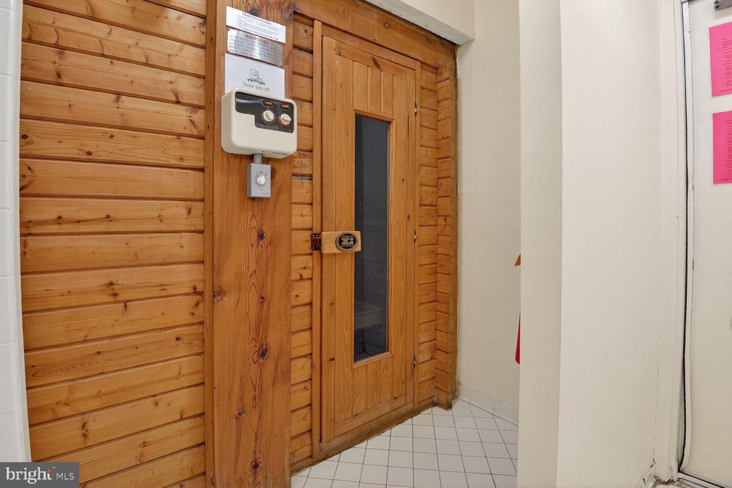 6300 STEVENSON AVE #410, ALEXANDRIA, Virginia 22304, 2 Bedrooms Bedrooms, 4 Rooms Rooms,2 BathroomsBathrooms,Residential,For sale,6300 STEVENSON AVE #410,VAAX2054430 MLS # VAAX2054430