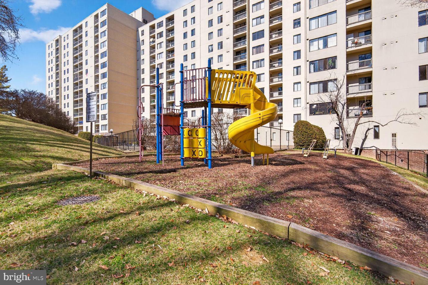 6300 STEVENSON AVE #410, ALEXANDRIA, Virginia 22304, 2 Bedrooms Bedrooms, 4 Rooms Rooms,2 BathroomsBathrooms,Residential,For sale,6300 STEVENSON AVE #410,VAAX2054430 MLS # VAAX2054430