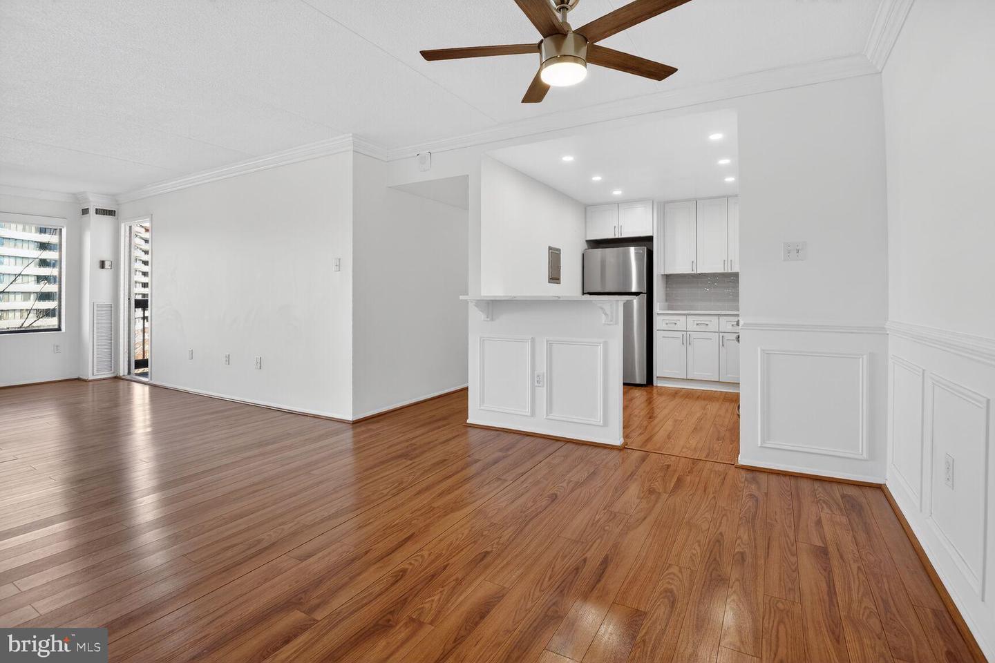 6300 STEVENSON AVE #410, ALEXANDRIA, Virginia 22304, 2 Bedrooms Bedrooms, 4 Rooms Rooms,2 BathroomsBathrooms,Residential,For sale,6300 STEVENSON AVE #410,VAAX2054430 MLS # VAAX2054430