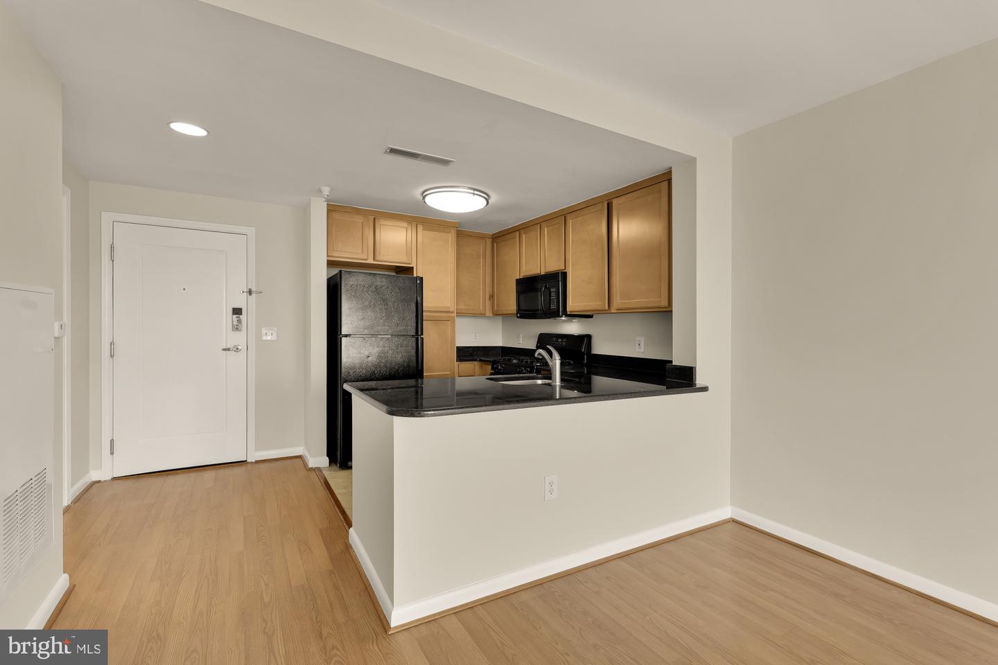 355 I ST SW #621, WASHINGTON, District Of Columbia 20024, 1 Bedroom Bedrooms, ,1 BathroomBathrooms,Residential,For sale,355 I ST SW #621,DCDC2247480 MLS # DCDC2247480 355 I ST SW #621, WASHINGTON, District Of Columbia 20024, 1 Bedroom Bedrooms, ,1 BathroomBathrooms,Residential,For sale,355 I ST SW #621,DCDC2247480 MLS # DCDC2247480