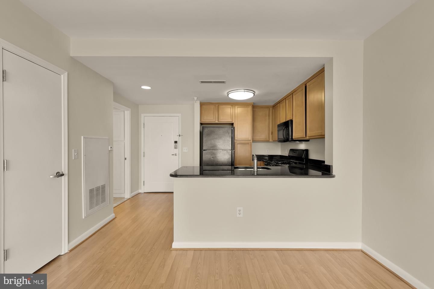 355 I ST SW #621, WASHINGTON, District Of Columbia 20024, 1 Bedroom Bedrooms, ,1 BathroomBathrooms,Residential,For sale,355 I ST SW #621,DCDC2247480 MLS # DCDC2247480 355 I ST SW #621, WASHINGTON, District Of Columbia 20024, 1 Bedroom Bedrooms, ,1 BathroomBathrooms,Residential,For sale,355 I ST SW #621,DCDC2247480 MLS # DCDC2247480