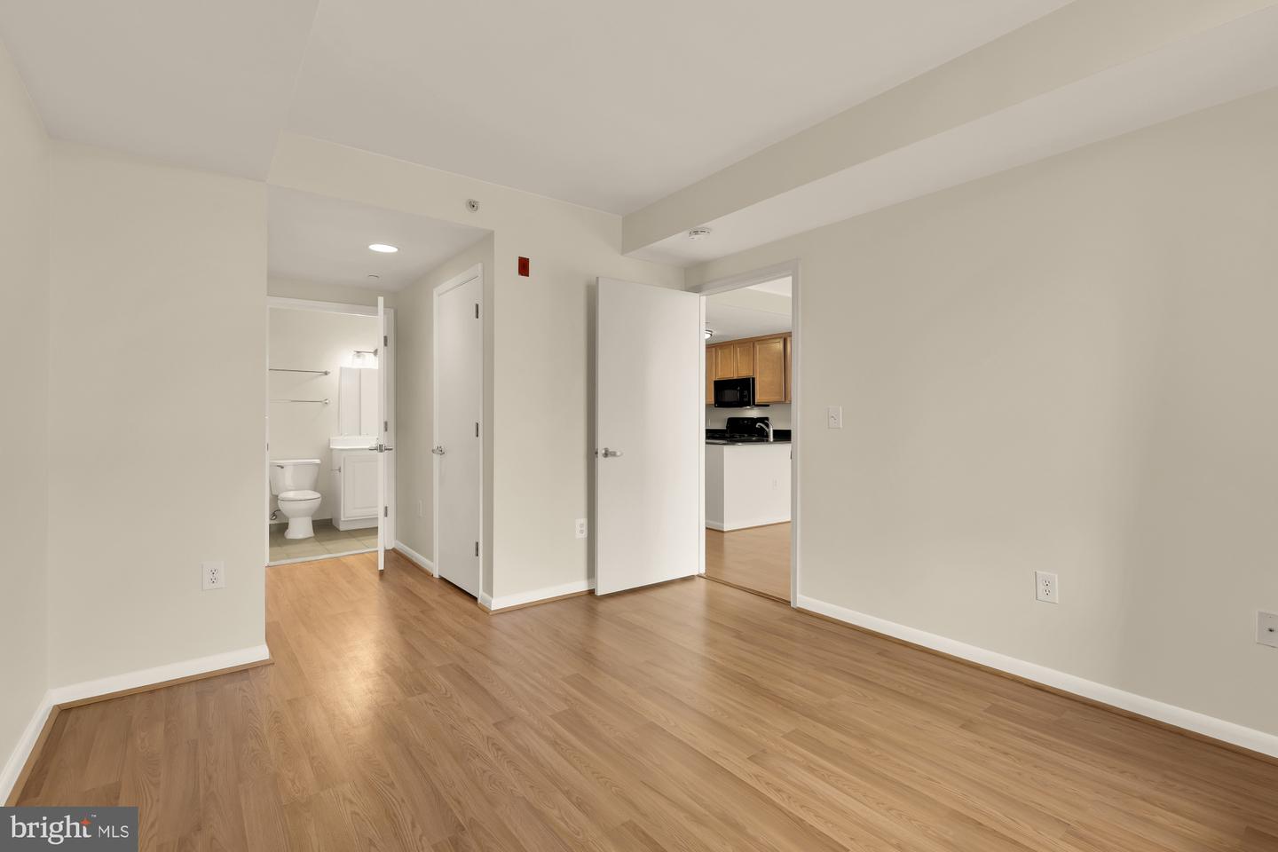 355 I ST SW #621, WASHINGTON, District Of Columbia 20024, 1 Bedroom Bedrooms, ,1 BathroomBathrooms,Residential,For sale,355 I ST SW #621,DCDC2247480 MLS # DCDC2247480 355 I ST SW #621, WASHINGTON, District Of Columbia 20024, 1 Bedroom Bedrooms, ,1 BathroomBathrooms,Residential,For sale,355 I ST SW #621,DCDC2247480 MLS # DCDC2247480