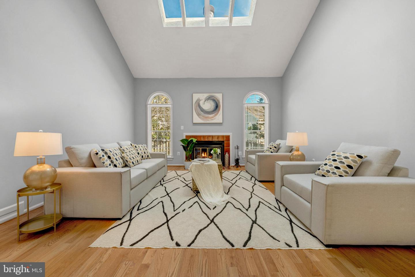 2067 WOODFORD RD, VIENNA, Virginia 22182, 4 Bedrooms Bedrooms, ,4 BathroomsBathrooms,Residential,For sale,2067 WOODFORD RD,VAFX2292484 MLS # VAFX2292484