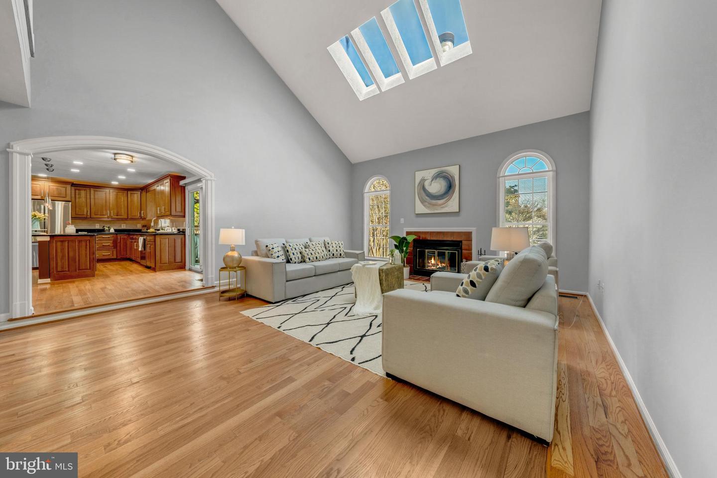 2067 WOODFORD RD, VIENNA, Virginia 22182, 4 Bedrooms Bedrooms, ,4 BathroomsBathrooms,Residential,For sale,2067 WOODFORD RD,VAFX2292484 MLS # VAFX2292484