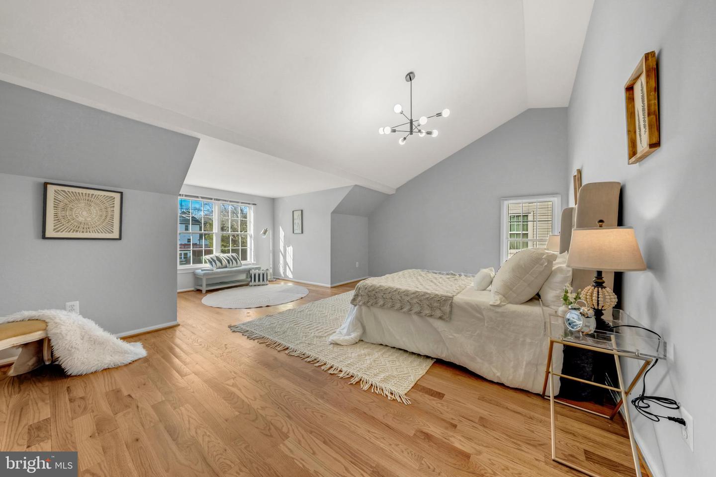 2067 WOODFORD RD, VIENNA, Virginia 22182, 4 Bedrooms Bedrooms, ,4 BathroomsBathrooms,Residential,For sale,2067 WOODFORD RD,VAFX2292484 MLS # VAFX2292484