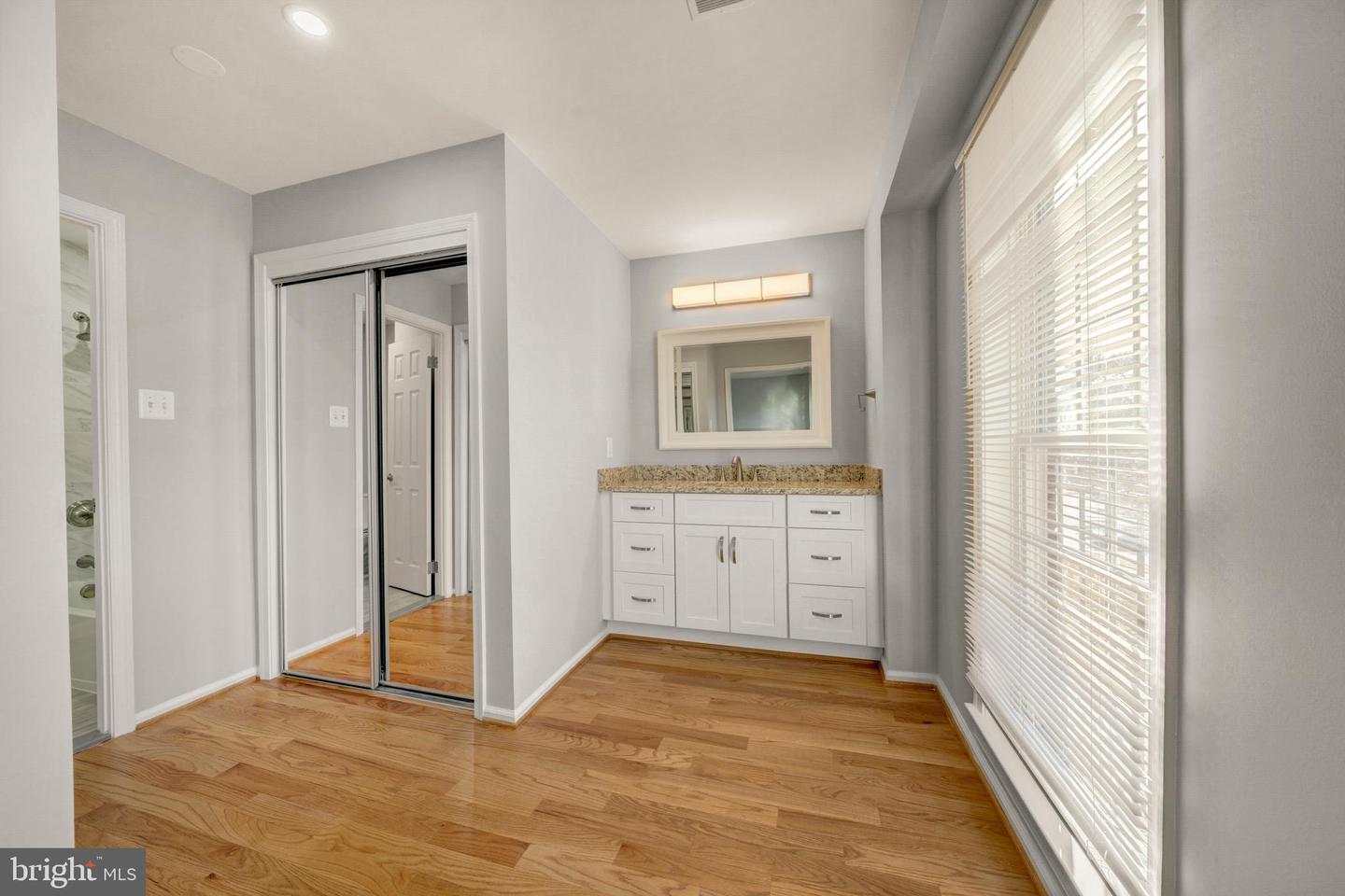 2067 WOODFORD RD, VIENNA, Virginia 22182, 4 Bedrooms Bedrooms, ,4 BathroomsBathrooms,Residential,For sale,2067 WOODFORD RD,VAFX2292484 MLS # VAFX2292484