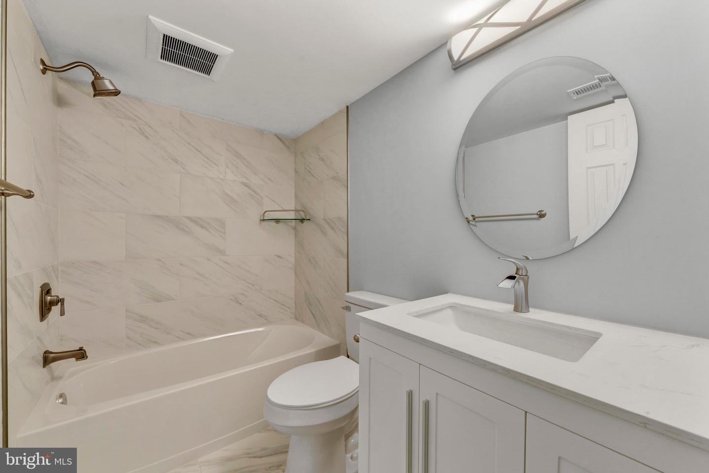 2067 WOODFORD RD, VIENNA, Virginia 22182, 4 Bedrooms Bedrooms, ,4 BathroomsBathrooms,Residential,For sale,2067 WOODFORD RD,VAFX2292484 MLS # VAFX2292484