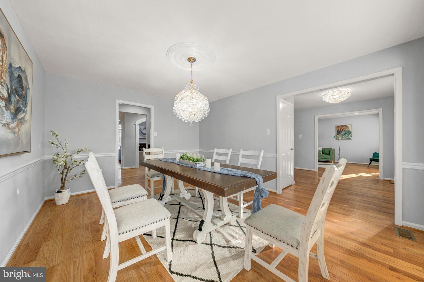 2067 WOODFORD RD, VIENNA, Virginia 22182, 4 Bedrooms Bedrooms, ,4 BathroomsBathrooms,Residential,For sale,2067 WOODFORD RD,VAFX2292484 MLS # VAFX2292484