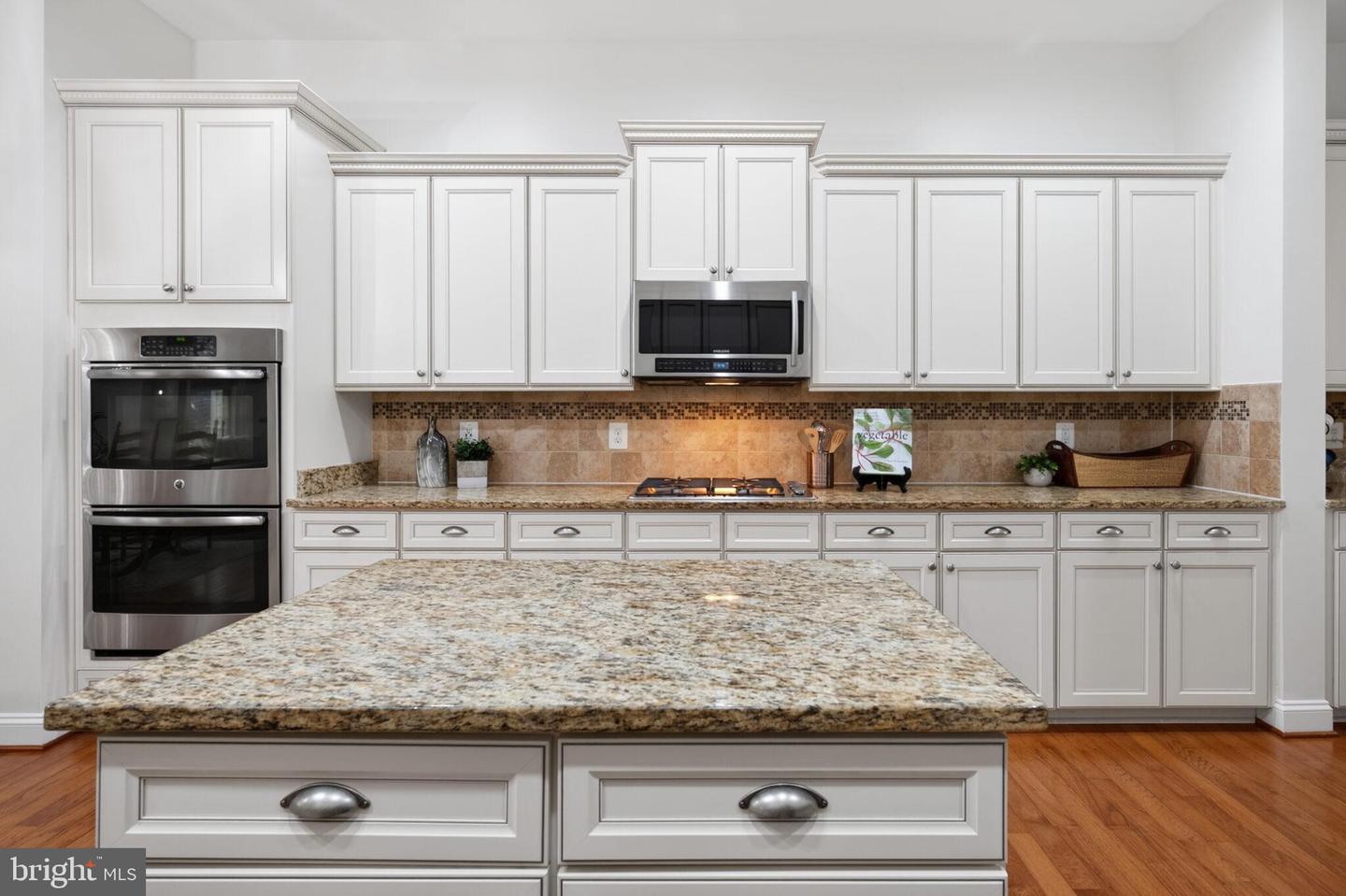 43842 GRANTNER PL, ASHBURN, Virginia 20147, 4 Bedrooms Bedrooms, ,4 BathroomsBathrooms,Residential,For sale,43842 GRANTNER PL,VALO2116600 MLS # VALO2116600