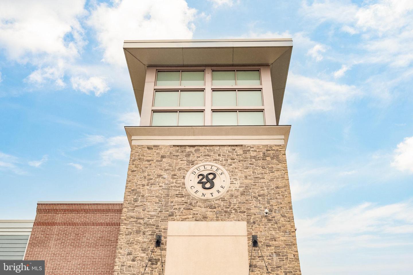 43842 GRANTNER PL, ASHBURN, Virginia 20147, 4 Bedrooms Bedrooms, ,4 BathroomsBathrooms,Residential,For sale,43842 GRANTNER PL,VALO2116600 MLS # VALO2116600