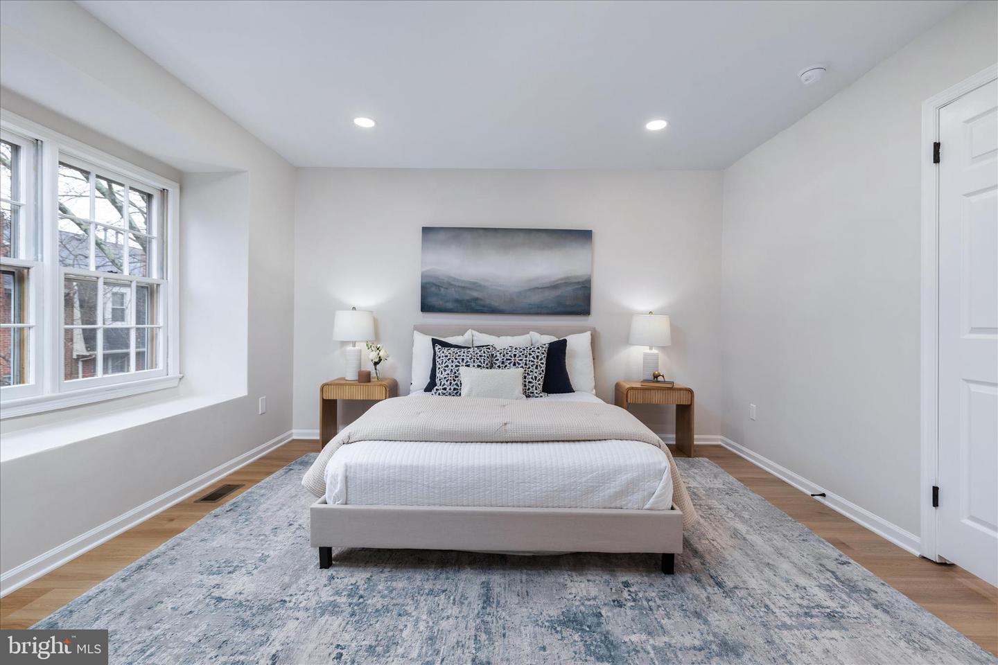 10147 OAKWOOD CHASE CT, OAKTON, Virginia 22124, 4 Bedrooms Bedrooms, ,3 BathroomsBathrooms,Residential,For sale,10147 OAKWOOD CHASE CT,VAFX2292572 MLS # VAFX2292572