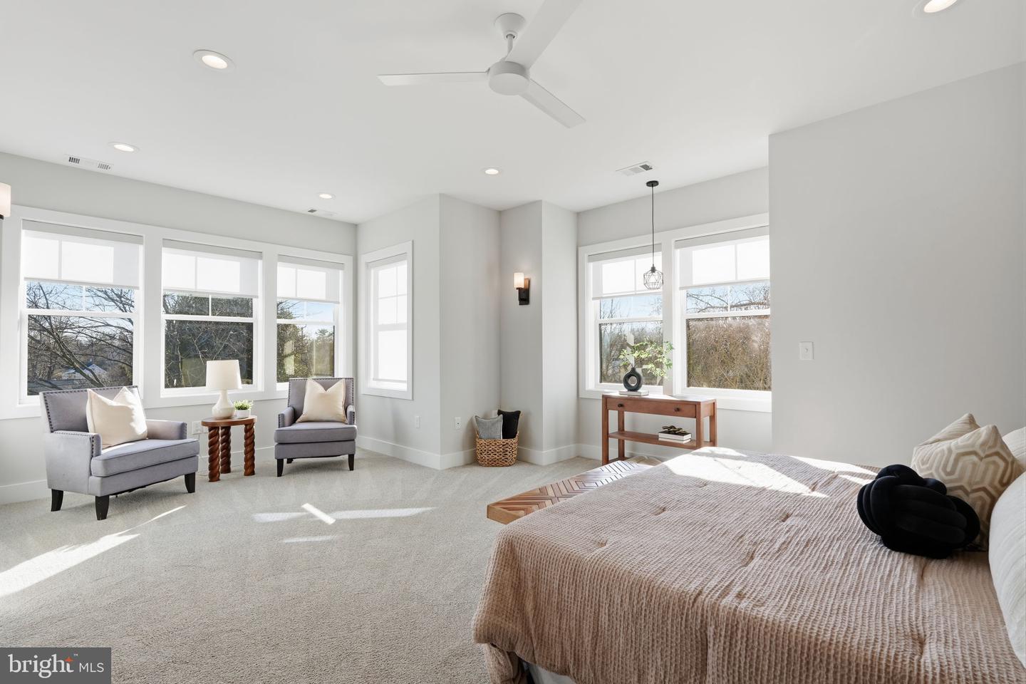 3207 MEMORIAL ST, ALEXANDRIA, Virginia 22306, 3 Bedrooms Bedrooms, ,2 BathroomsBathrooms,Residential,For sale,3207 MEMORIAL ST,VAFX2292574 MLS # VAFX2292574