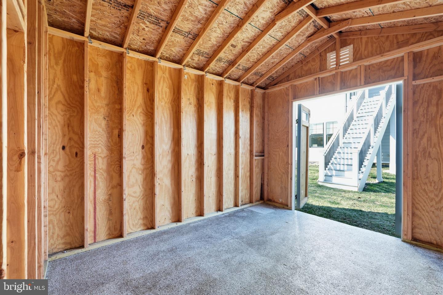 3207 MEMORIAL ST, ALEXANDRIA, Virginia 22306, 3 Bedrooms Bedrooms, ,2 BathroomsBathrooms,Residential,For sale,3207 MEMORIAL ST,VAFX2292574 MLS # VAFX2292574