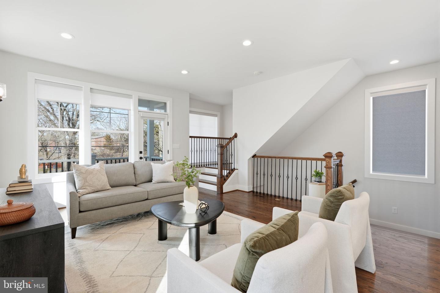 3207 MEMORIAL ST, ALEXANDRIA, Virginia 22306, 3 Bedrooms Bedrooms, ,2 BathroomsBathrooms,Residential,For sale,3207 MEMORIAL ST,VAFX2292574 MLS # VAFX2292574