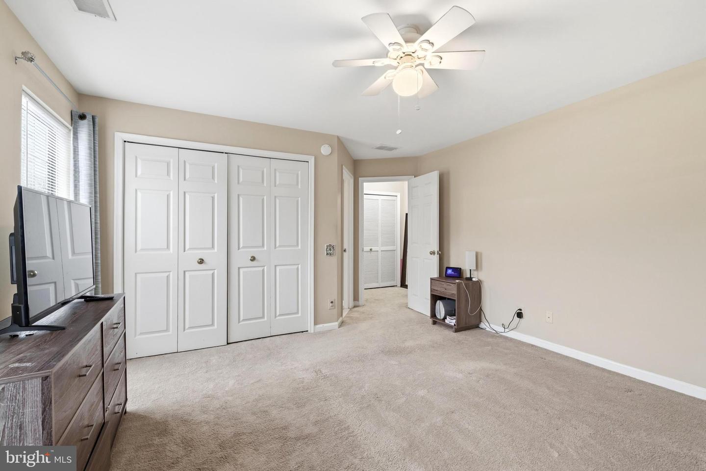 8206-B CROSSBROOK CT #201, LORTON, Virginia 22079, 2 Bedrooms Bedrooms, ,1 BathroomBathrooms,Residential,For sale,8206-B CROSSBROOK CT #201,VAFX2292578 MLS # VAFX2292578