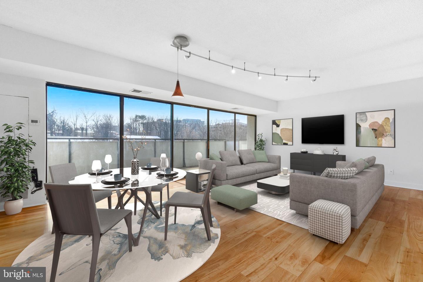 5300 COLUMBIA PIKE #908, ARLINGTON, Virginia 22204, 2 Bedrooms Bedrooms, 7 Rooms Rooms,2 BathroomsBathrooms,Residential,For sale,5300 COLUMBIA PIKE #908,VAAR2069248 MLS # VAAR2069248