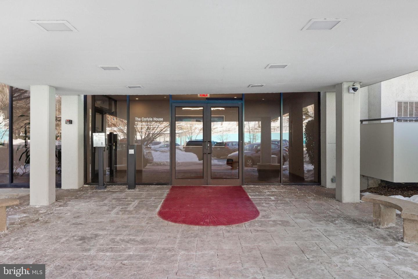 5300 COLUMBIA PIKE #908, ARLINGTON, Virginia 22204, 2 Bedrooms Bedrooms, 7 Rooms Rooms,2 BathroomsBathrooms,Residential,For sale,5300 COLUMBIA PIKE #908,VAAR2069248 MLS # VAAR2069248