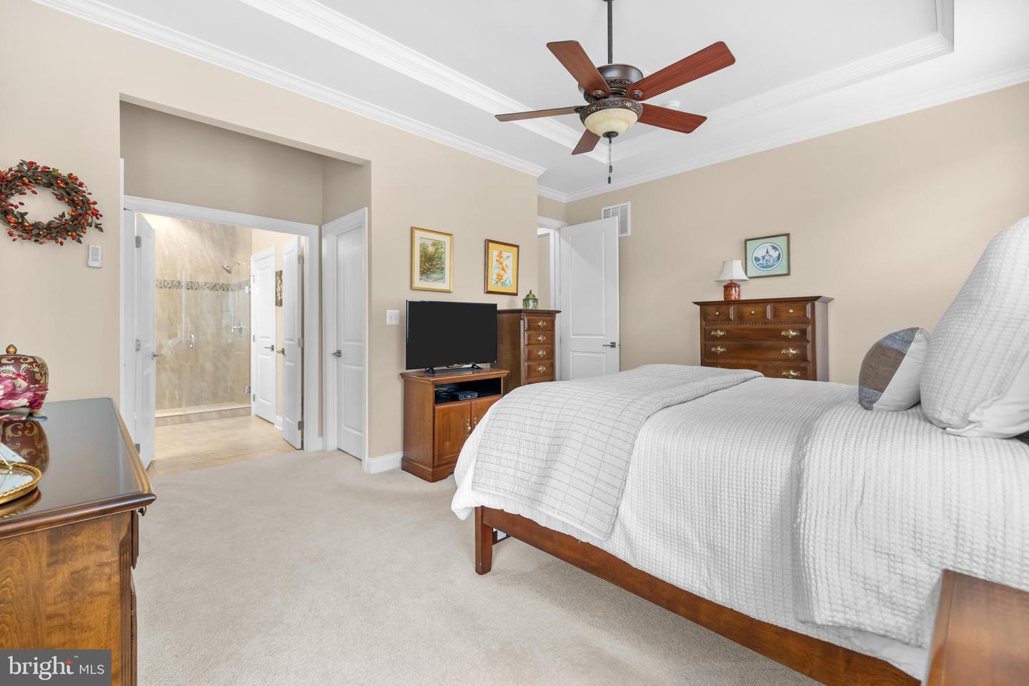 6061 TROTTERS POINT LN, GAINESVILLE, Virginia 20155, 3 Bedrooms Bedrooms, ,3 BathroomsBathrooms,Residential,For sale,6061 TROTTERS POINT LN,VAPW2113202 MLS # VAPW2113202