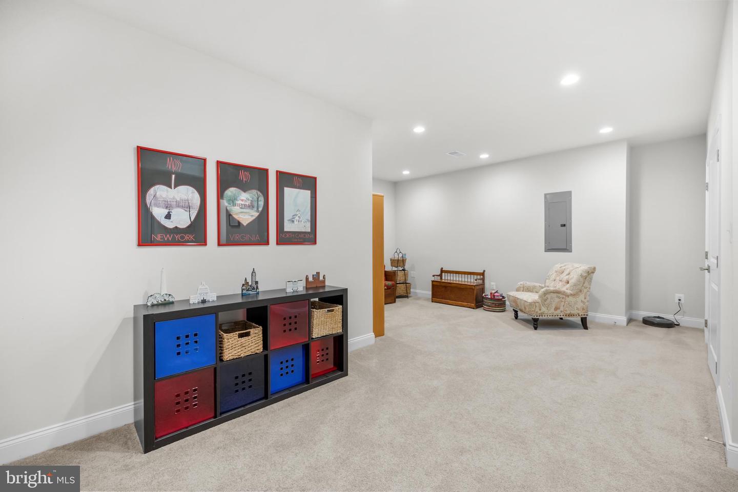 6061 TROTTERS POINT LN, GAINESVILLE, Virginia 20155, 3 Bedrooms Bedrooms, ,3 BathroomsBathrooms,Residential,For sale,6061 TROTTERS POINT LN,VAPW2113202 MLS # VAPW2113202