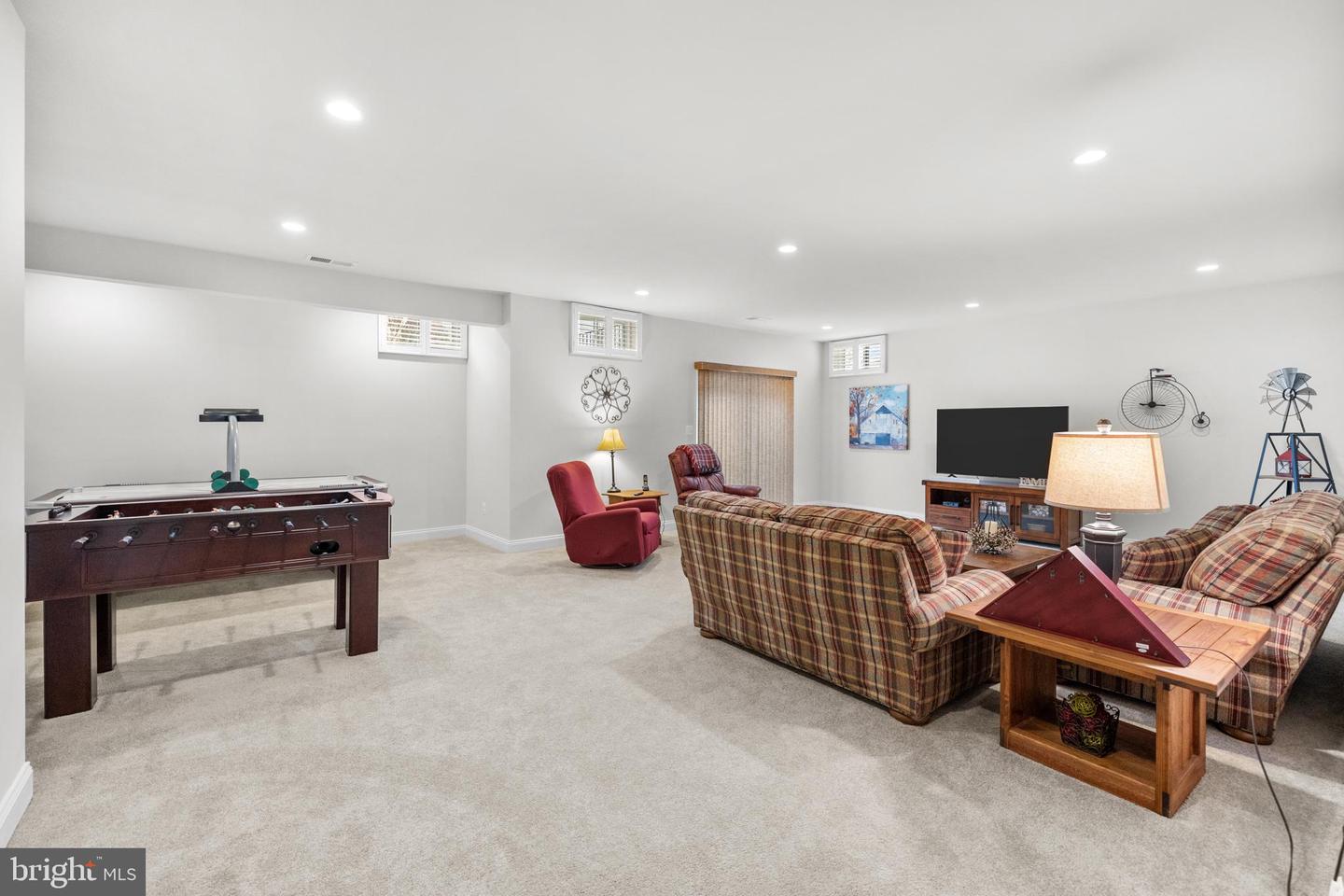 6061 TROTTERS POINT LN, GAINESVILLE, Virginia 20155, 3 Bedrooms Bedrooms, ,3 BathroomsBathrooms,Residential,For sale,6061 TROTTERS POINT LN,VAPW2113202 MLS # VAPW2113202