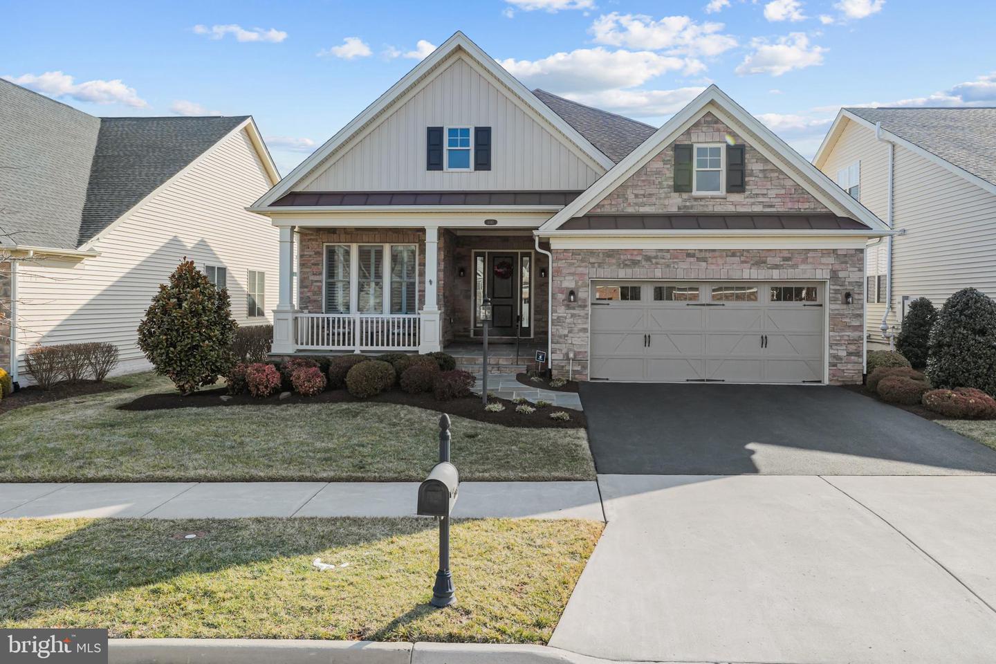 6061 TROTTERS POINT LN, GAINESVILLE, Virginia 20155, 3 Bedrooms Bedrooms, ,3 BathroomsBathrooms,Residential,For sale,6061 TROTTERS POINT LN,VAPW2113202 MLS # VAPW2113202