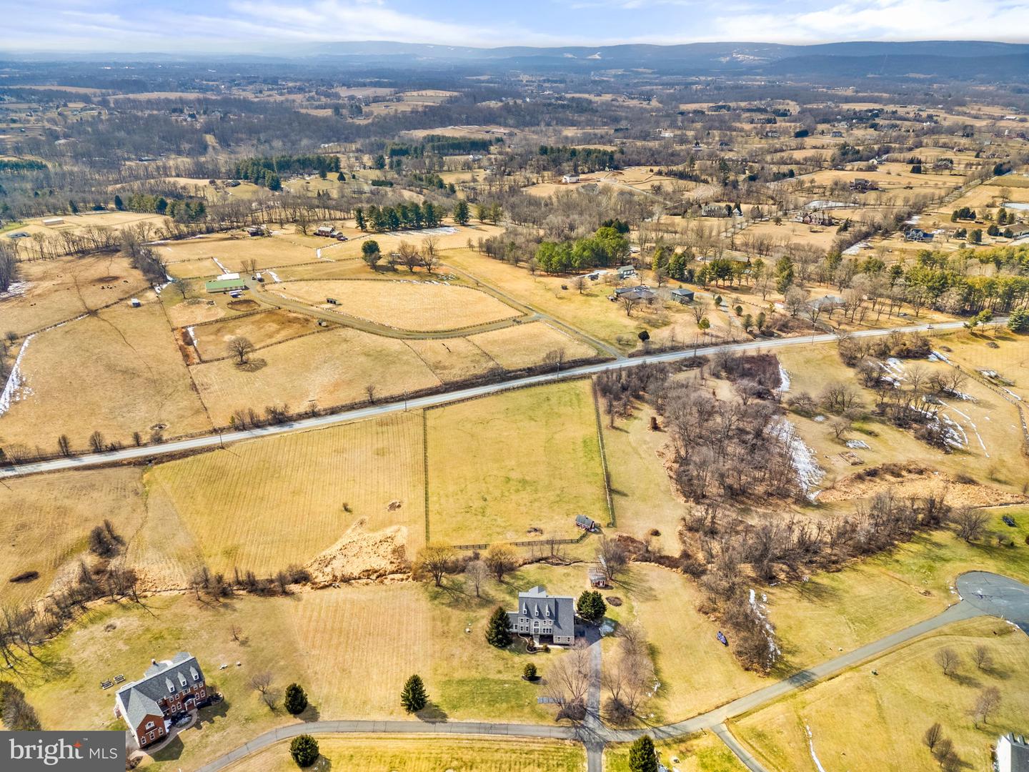 39054 OLD STAGE PL, WATERFORD, Virginia 20197, 5 Bedrooms Bedrooms, ,4 BathroomsBathrooms,Residential,For sale,39054 OLD STAGE PL,VALO2116632 MLS # VALO2116632