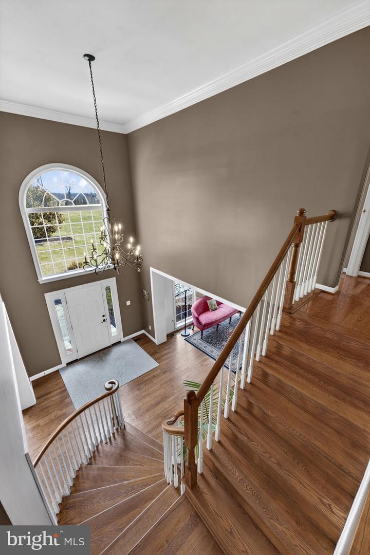39054 OLD STAGE PL, WATERFORD, Virginia 20197, 5 Bedrooms Bedrooms, ,4 BathroomsBathrooms,Residential,For sale,39054 OLD STAGE PL,VALO2116632 MLS # VALO2116632