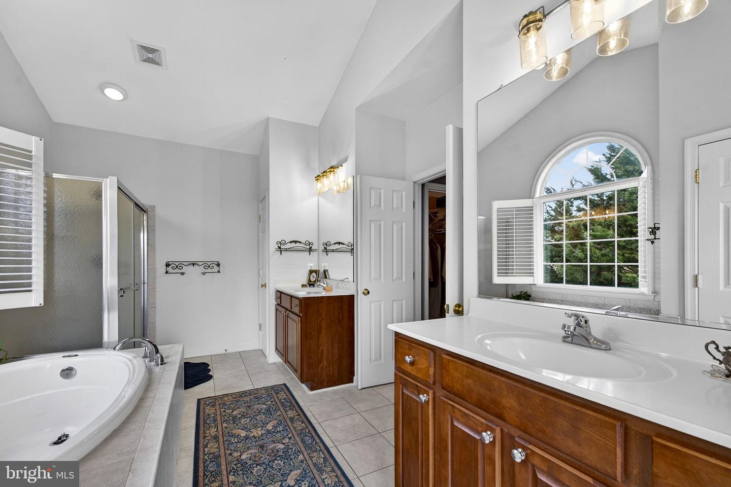 39054 OLD STAGE PL, WATERFORD, Virginia 20197, 5 Bedrooms Bedrooms, ,4 BathroomsBathrooms,Residential,For sale,39054 OLD STAGE PL,VALO2116632 MLS # VALO2116632