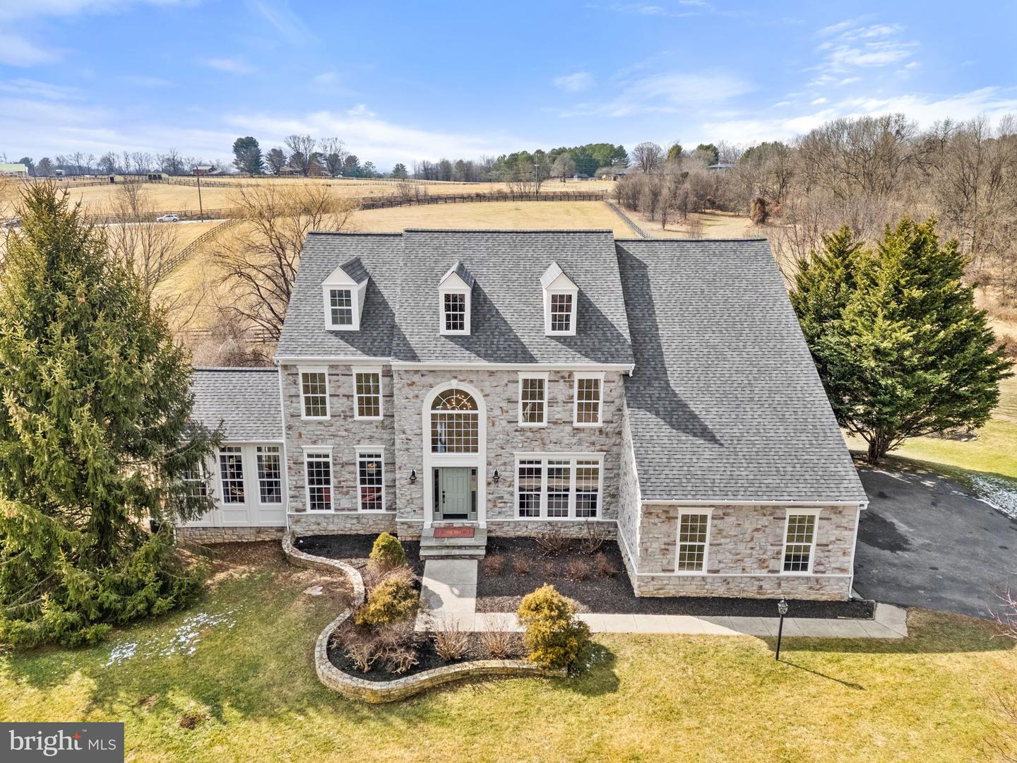 39054 OLD STAGE PL, WATERFORD, Virginia 20197, 5 Bedrooms Bedrooms, ,4 BathroomsBathrooms,Residential,For sale,39054 OLD STAGE PL,VALO2116632 MLS # VALO2116632