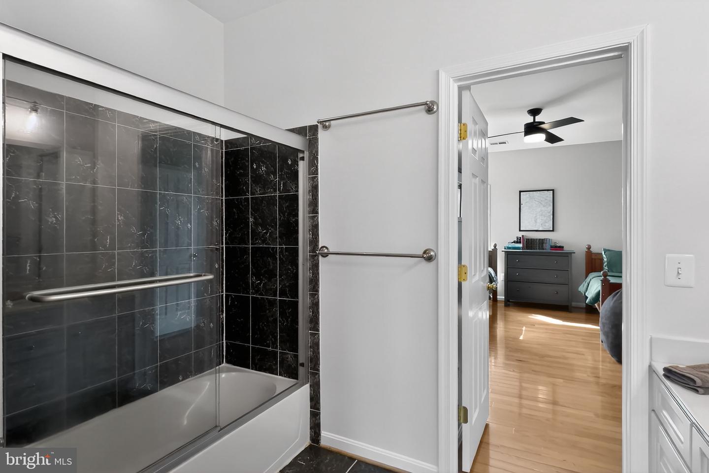 39054 OLD STAGE PL, WATERFORD, Virginia 20197, 5 Bedrooms Bedrooms, ,4 BathroomsBathrooms,Residential,For sale,39054 OLD STAGE PL,VALO2116632 MLS # VALO2116632