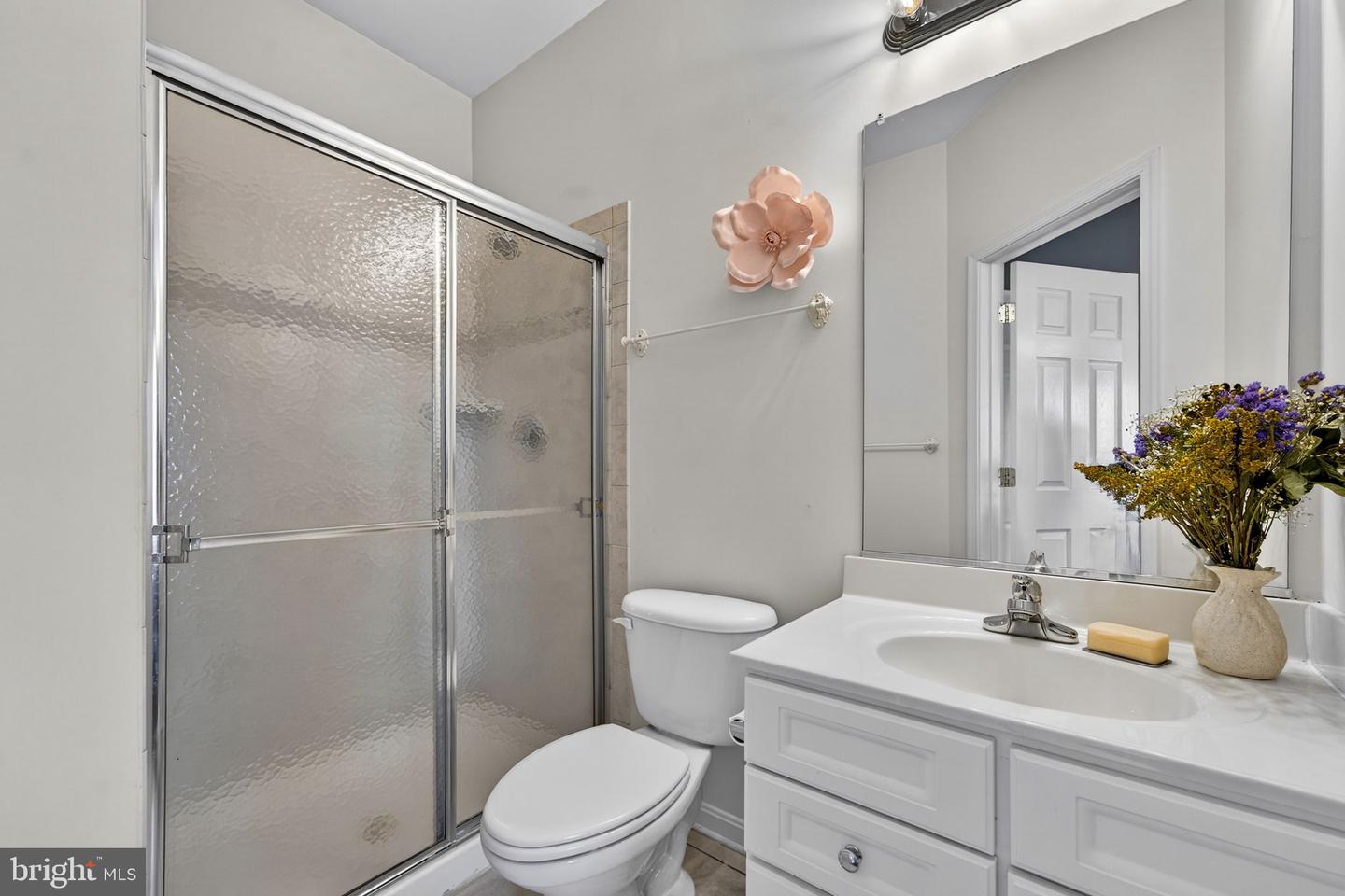 39054 OLD STAGE PL, WATERFORD, Virginia 20197, 5 Bedrooms Bedrooms, ,4 BathroomsBathrooms,Residential,For sale,39054 OLD STAGE PL,VALO2116632 MLS # VALO2116632