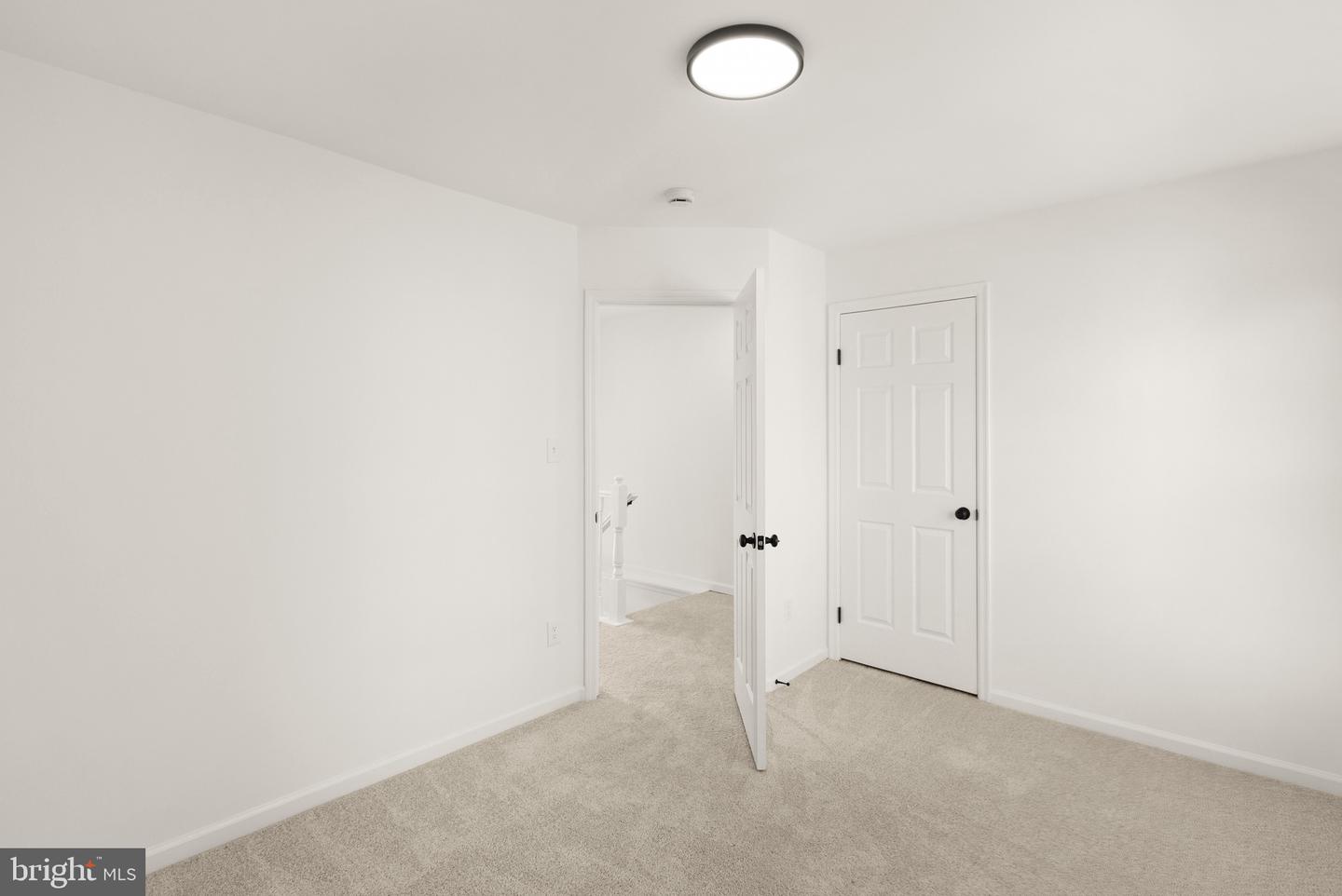 5017 9TH ST S, ARLINGTON, Virginia 22204, 2 Bedrooms Bedrooms, ,3 BathroomsBathrooms,Residential,For sale,5017 9TH ST S,VAAR2069256 MLS # VAAR2069256