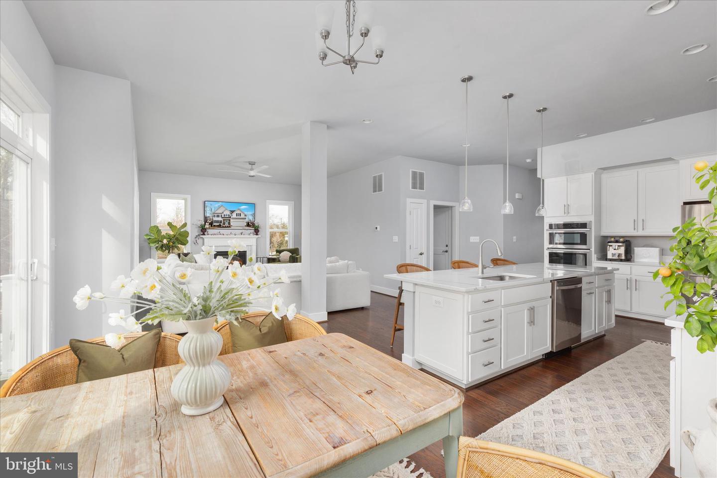 8734 LUKENS LN, ALEXANDRIA, Virginia 22309, 4 Bedrooms Bedrooms, ,5 BathroomsBathrooms,Residential,For sale,8734 LUKENS LN,VAFX2292592 MLS # VAFX2292592