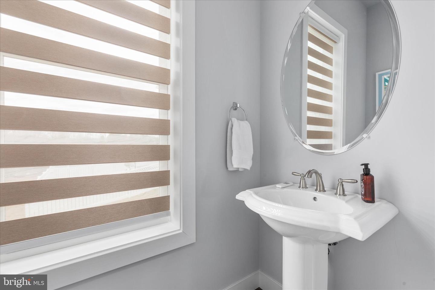 8734 LUKENS LN, ALEXANDRIA, Virginia 22309, 4 Bedrooms Bedrooms, ,5 BathroomsBathrooms,Residential,For sale,8734 LUKENS LN,VAFX2292592 MLS # VAFX2292592