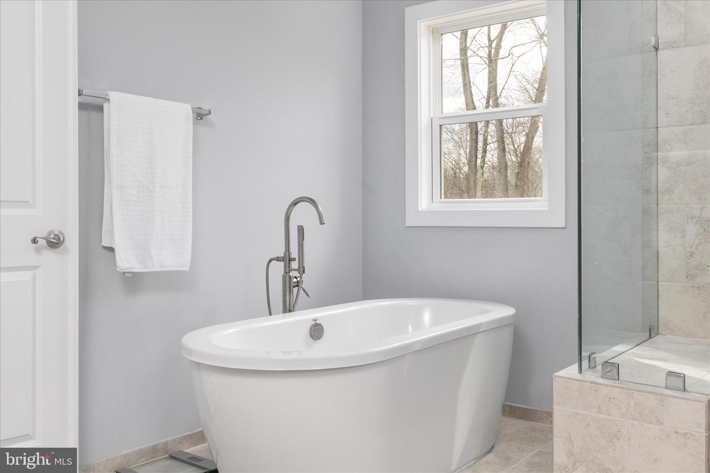 8734 LUKENS LN, ALEXANDRIA, Virginia 22309, 4 Bedrooms Bedrooms, ,5 BathroomsBathrooms,Residential,For sale,8734 LUKENS LN,VAFX2292592 MLS # VAFX2292592