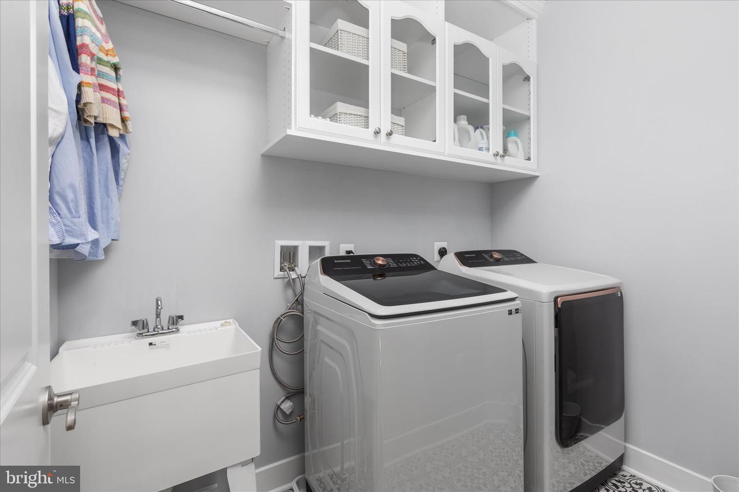 8734 LUKENS LN, ALEXANDRIA, Virginia 22309, 4 Bedrooms Bedrooms, ,5 BathroomsBathrooms,Residential,For sale,8734 LUKENS LN,VAFX2292592 MLS # VAFX2292592