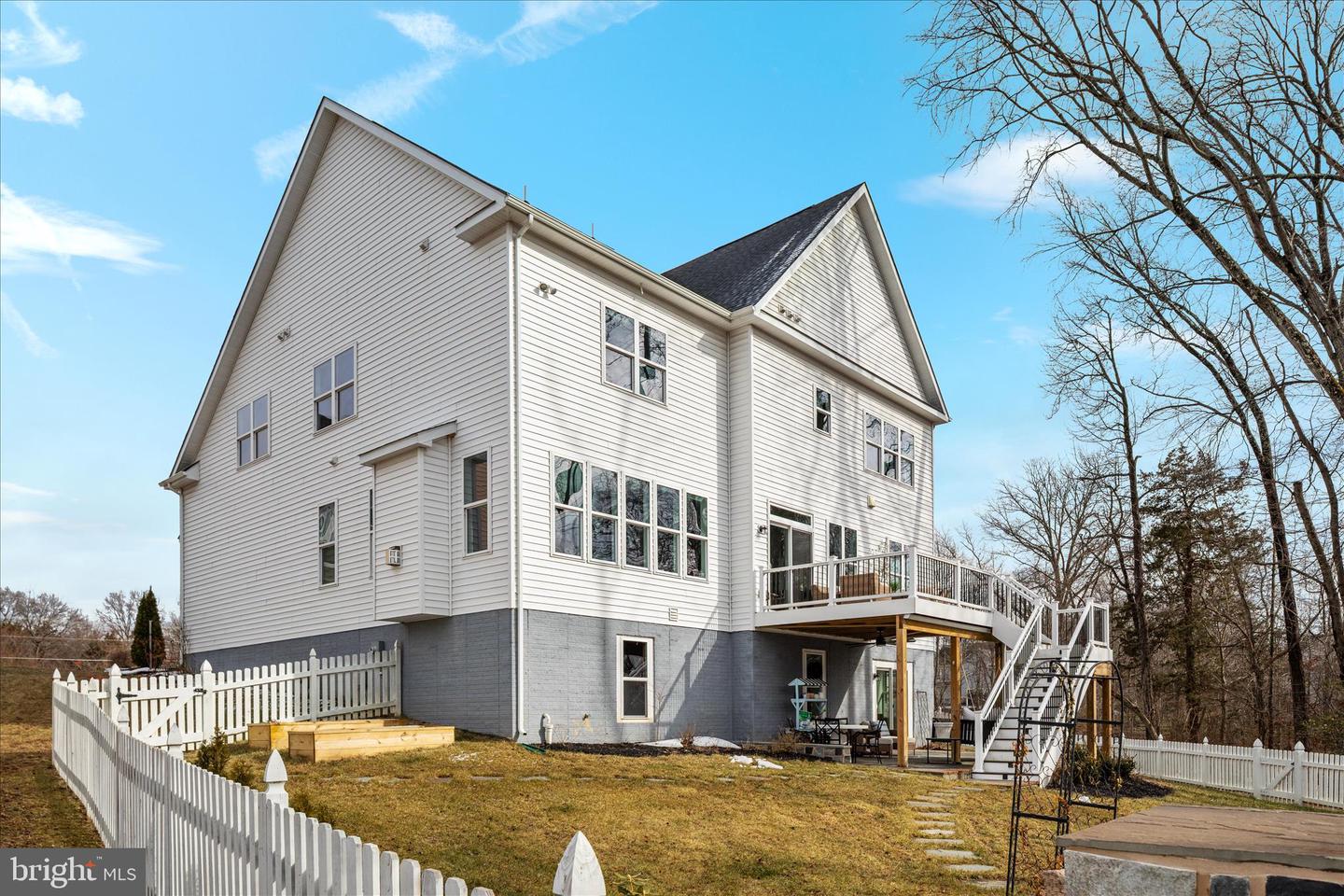 8734 LUKENS LN, ALEXANDRIA, Virginia 22309, 4 Bedrooms Bedrooms, ,5 BathroomsBathrooms,Residential,For sale,8734 LUKENS LN,VAFX2292592 MLS # VAFX2292592