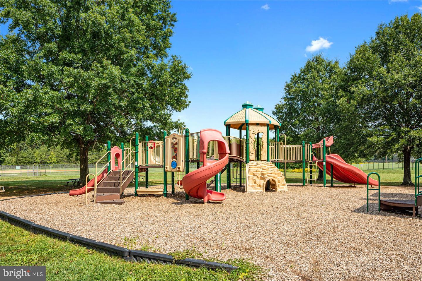 8734 LUKENS LN, ALEXANDRIA, Virginia 22309, 4 Bedrooms Bedrooms, ,5 BathroomsBathrooms,Residential,For sale,8734 LUKENS LN,VAFX2292592 MLS # VAFX2292592