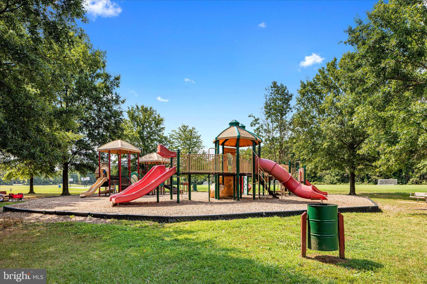 8734 LUKENS LN, ALEXANDRIA, Virginia 22309, 4 Bedrooms Bedrooms, ,5 BathroomsBathrooms,Residential,For sale,8734 LUKENS LN,VAFX2292592 MLS # VAFX2292592