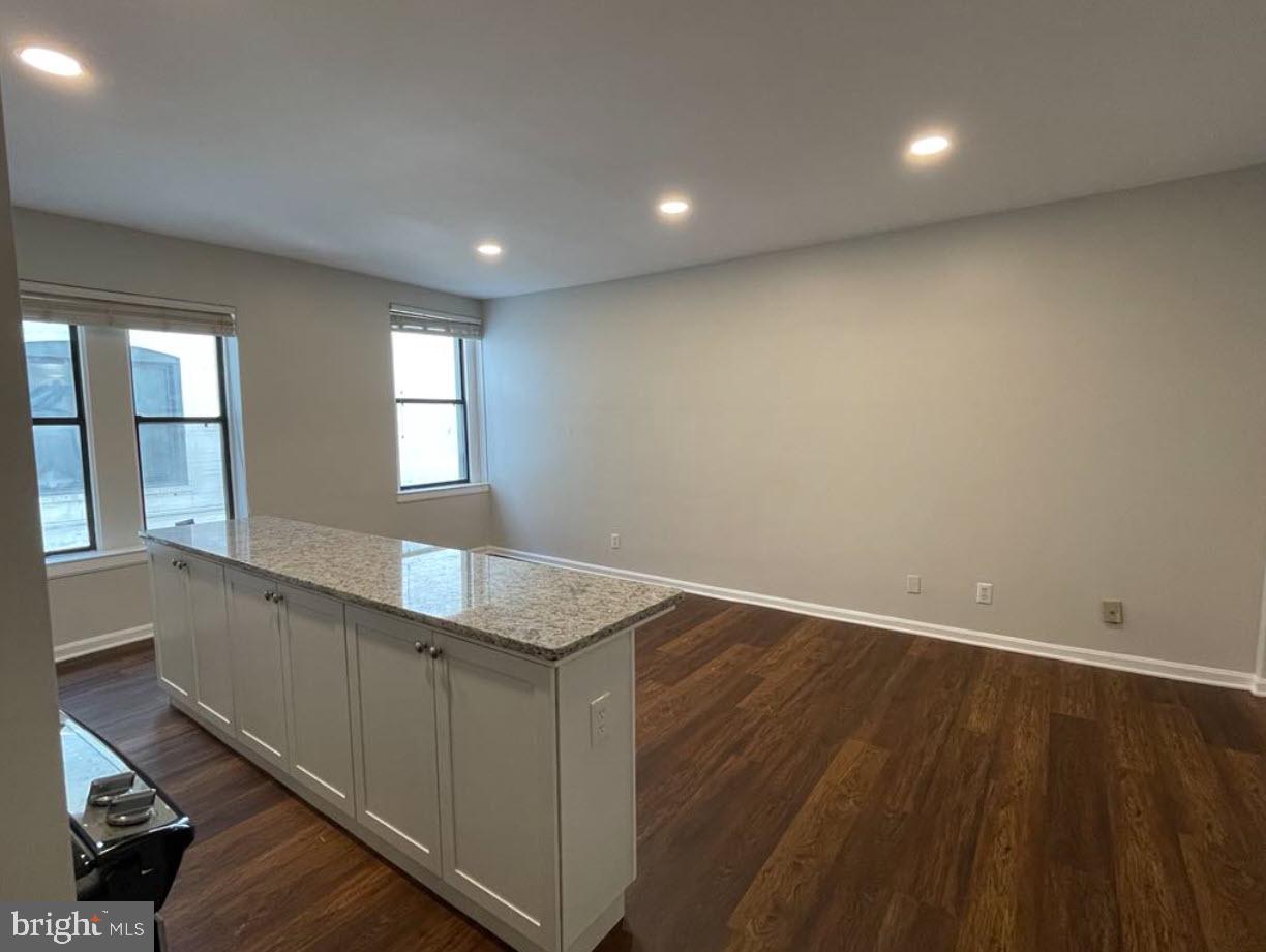 1669 COLUMBIA RD NW #215, WASHINGTON, District Of Columbia 20009, 1 Bedroom Bedrooms, ,1 BathroomBathrooms,Residential,For sale,1669 COLUMBIA RD NW #215,DCDC2247620 MLS # DCDC2247620